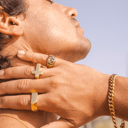 Cross Ring - Gold