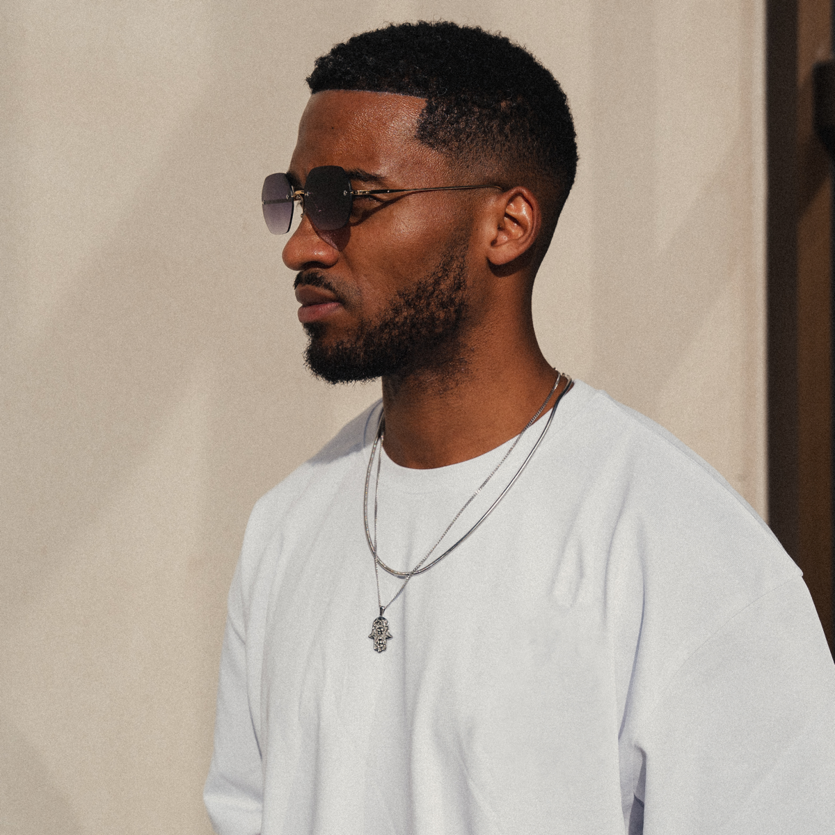 Hamsa Pendant Necklace - Silver