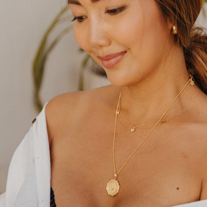SERENA 'LOVE' NECKLACE PENDANT - GOLD