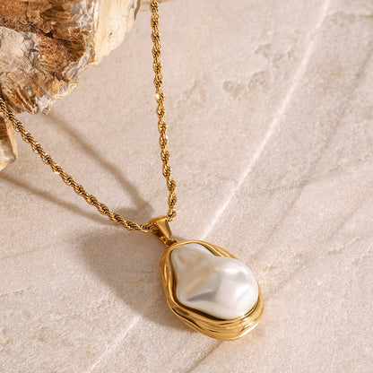 Pearl Fashion Necklace