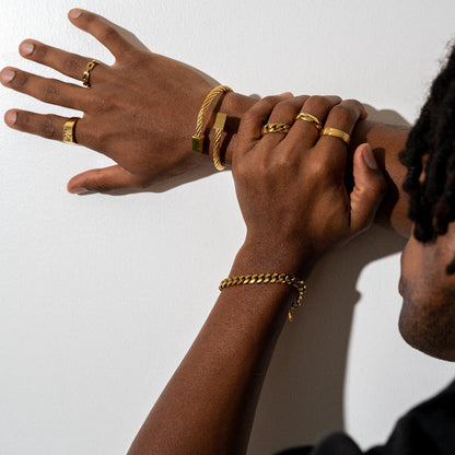 Curb Chain Bracelet - 18K Gold Plated