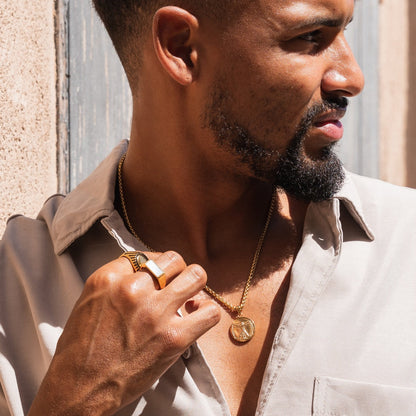 Vitruvian Pendant Necklace - Gold