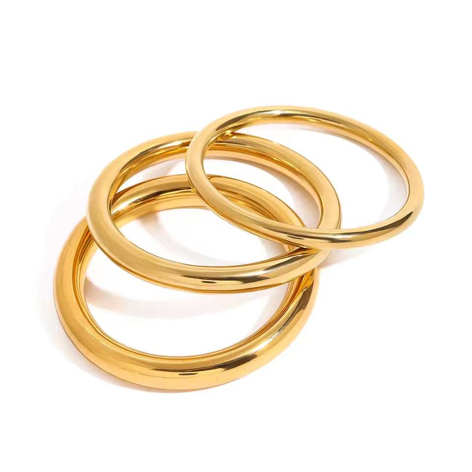 PUSCA Circle Bracelet