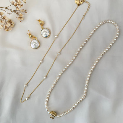 Pearly Whites Necklace - GOLD